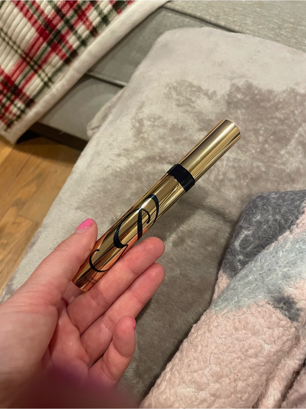 NWOT Estée Lauder sumptuous extreme lash multiplying black mascara